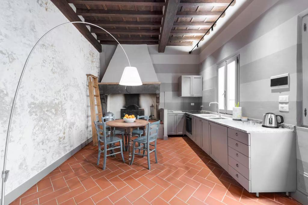 Bombarde Stone and Beams - 3