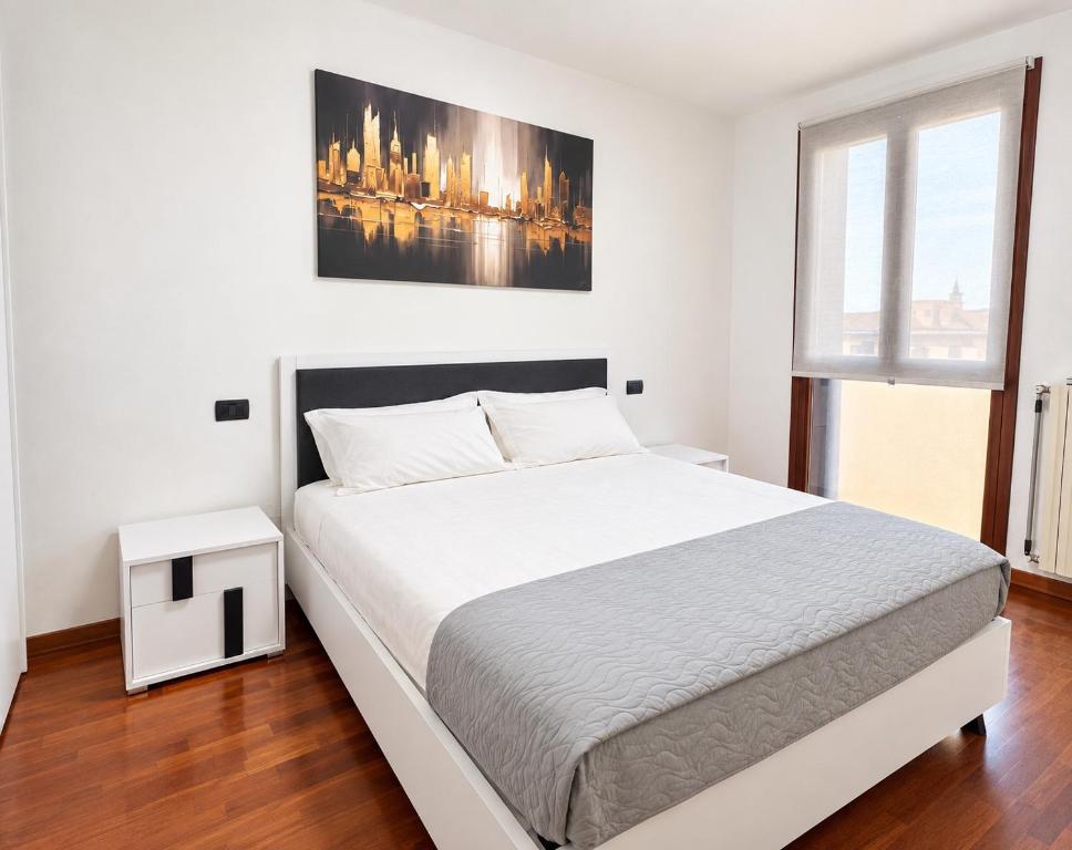 Domus Estense Ampio Living, Terrazza e Parcheggio Gratis - 3