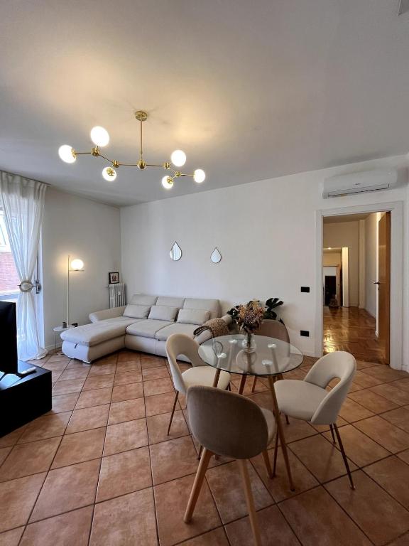 Modern apartment in Milano - 1