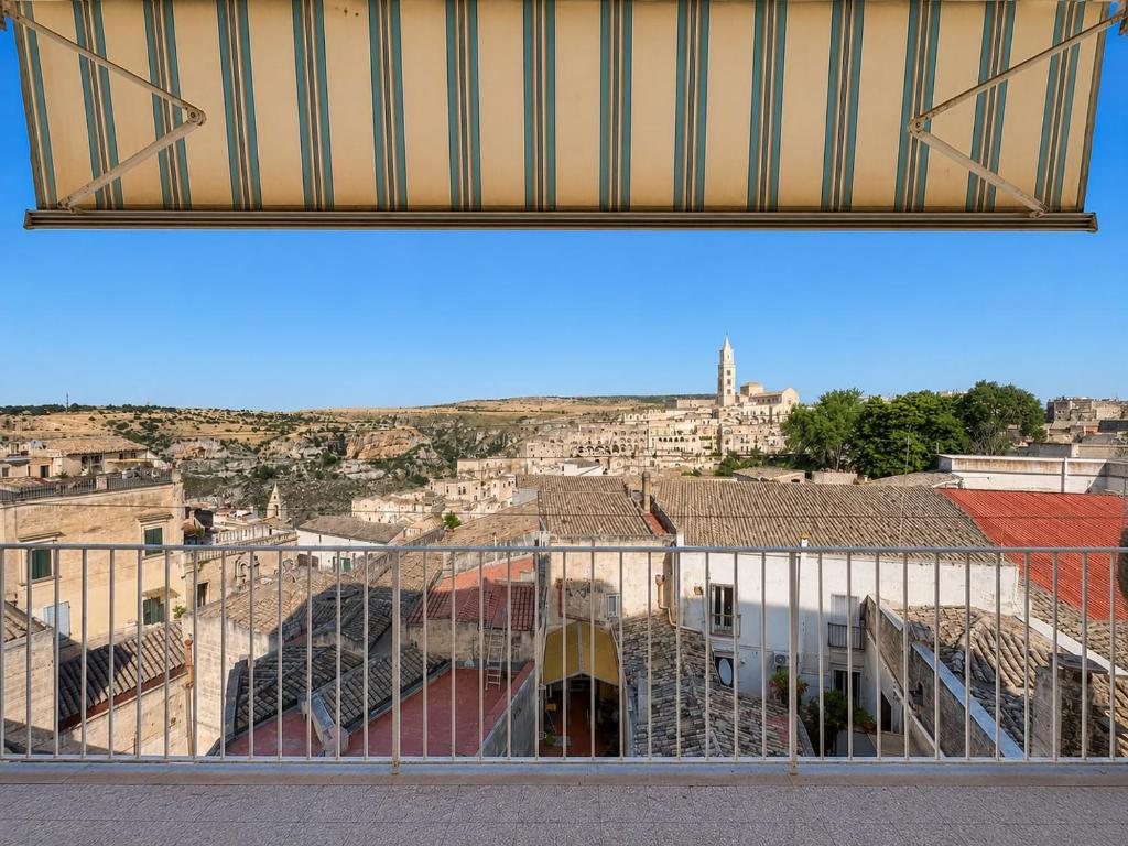GuestHost - Matera Central Apartment - 5