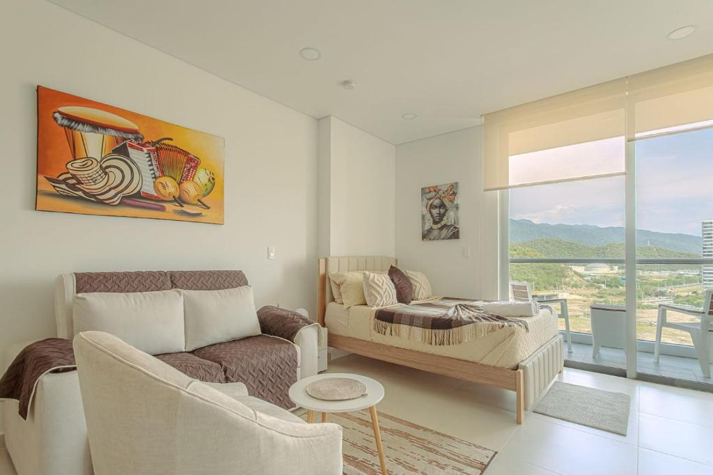 Apartamento de Lujo con Balcón, Piscina y Cerca al Mar - 5