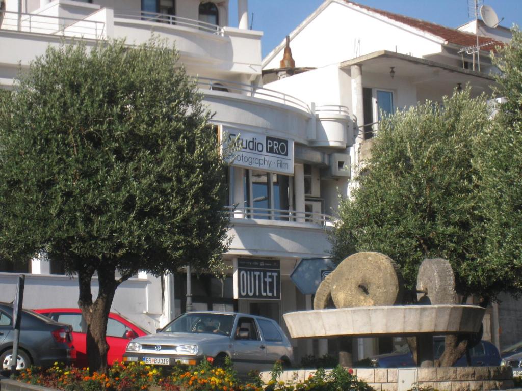 Apartments Circle Olive - 2
