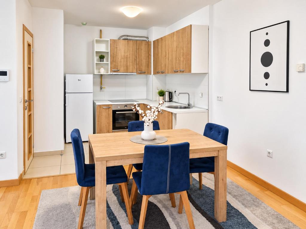 Lorin Avenue - 4
