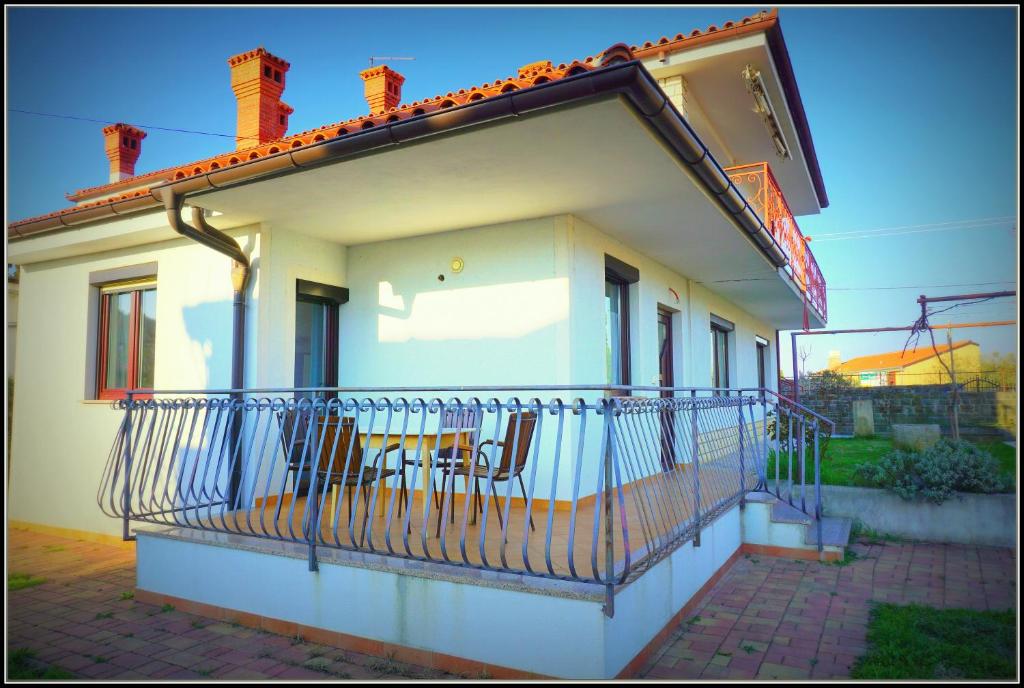 Family Apartments FK — Hotel in Korte (Izola)