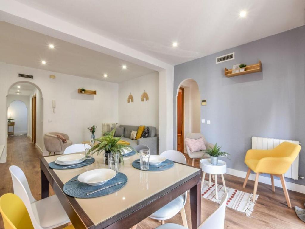 Spacious Apartment near Retiro Park - 2