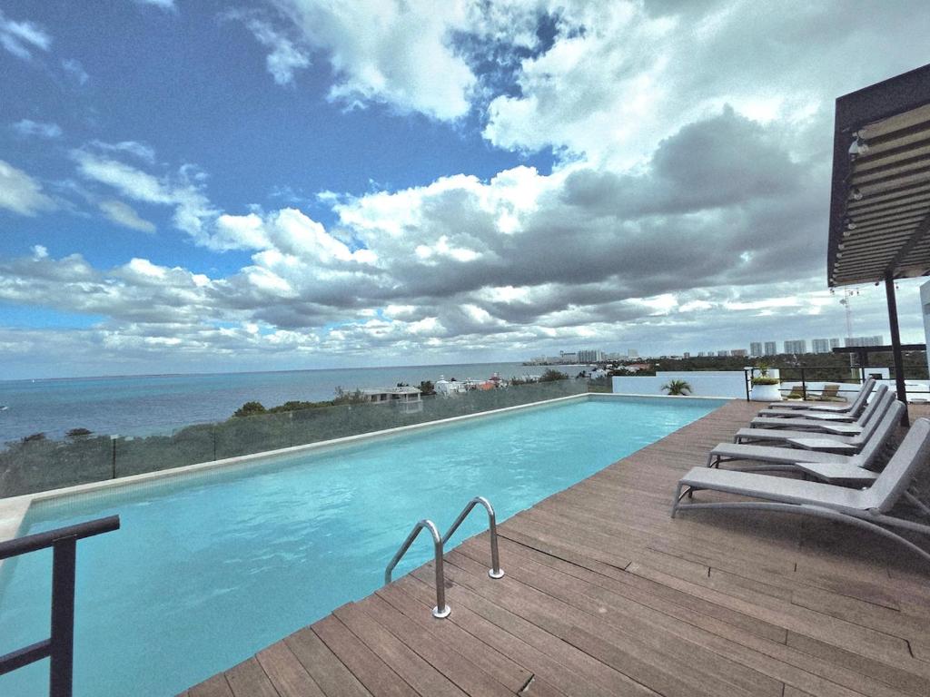 TAKH, Elegant Condo 2BR Rooftop Pool Ocean View & Balcony lagoon view - 3