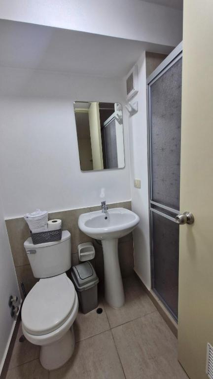 Minimal Living Apartment - Cerca del aeropuerto - 2