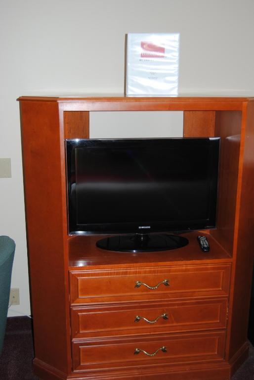 Economy Inn Edmonton photo