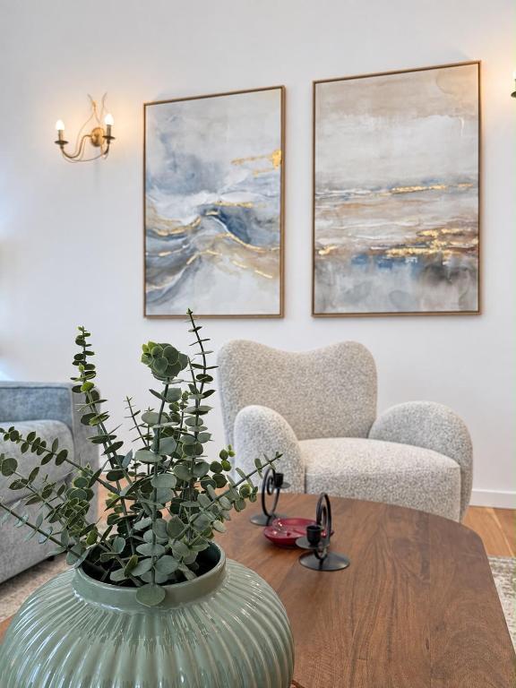 Stella Apartment Elegance in the heart of Trieste - 3