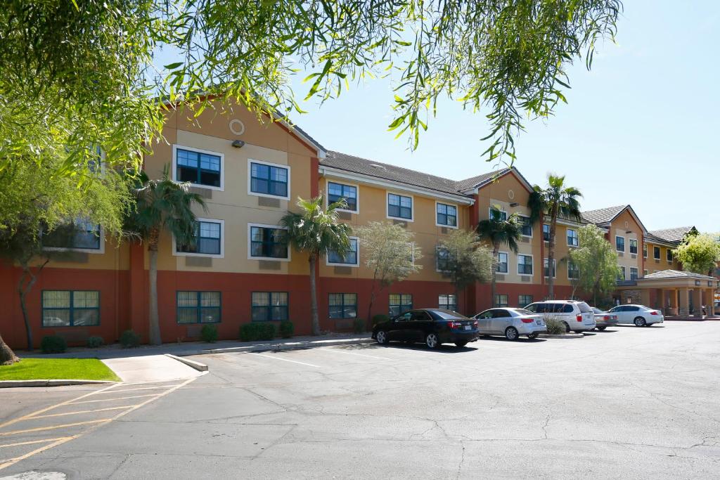 Pet Friendly Hotels in Phoenix, AZ Dog Friendly Hotels Phoenix