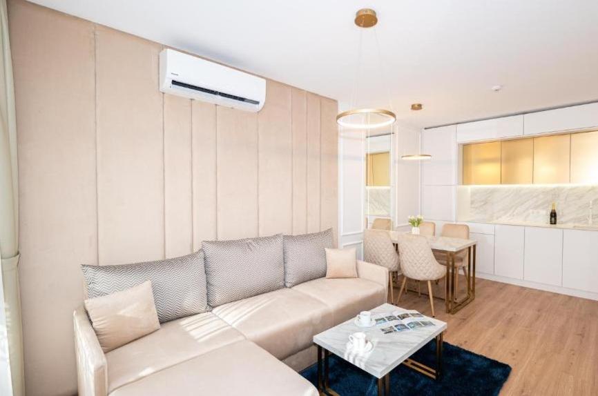 Green Hill Lux Apartments - 4
