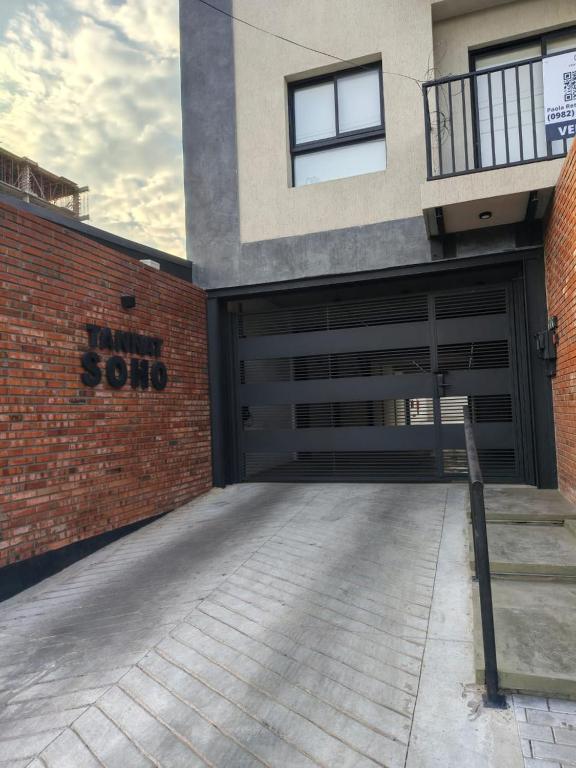 Moderno Studio con Balcón Privado - 5