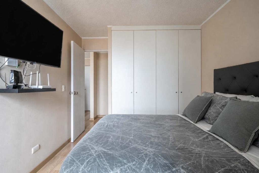 Bright 1-Bedroom Apartment with View - 4