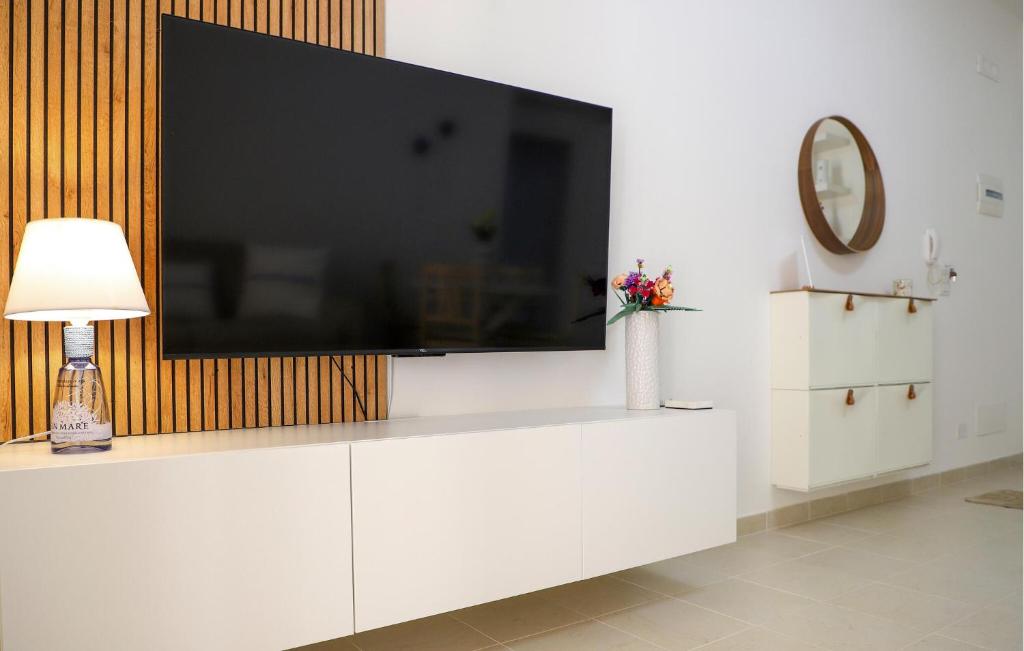 Stunning Apartment In Marina Di Ragusa With Wifi - 5