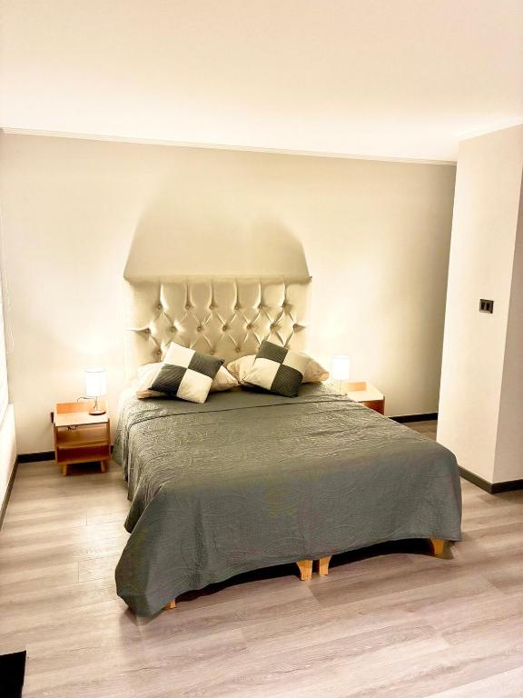 Modern and Connected Studio - Santiago - 1