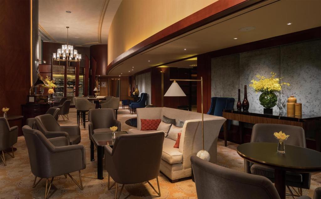 Pub/Lounge