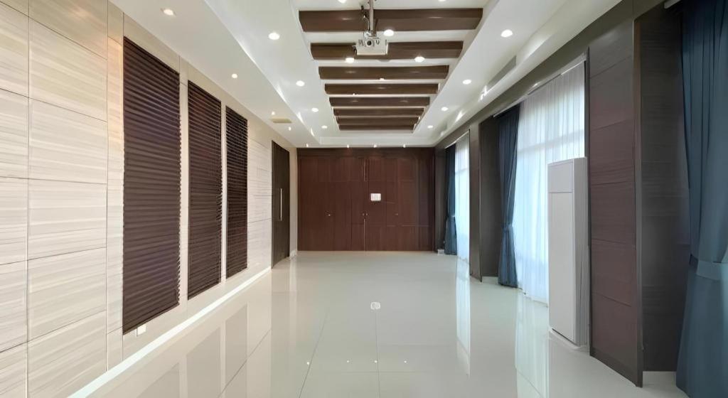 Laemchabang City Hotel