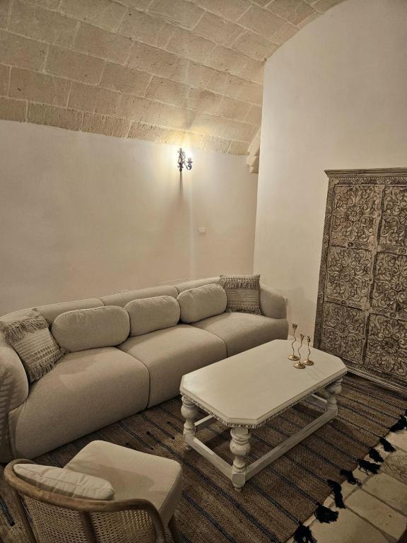 Borgo Badessa with private pool - 4