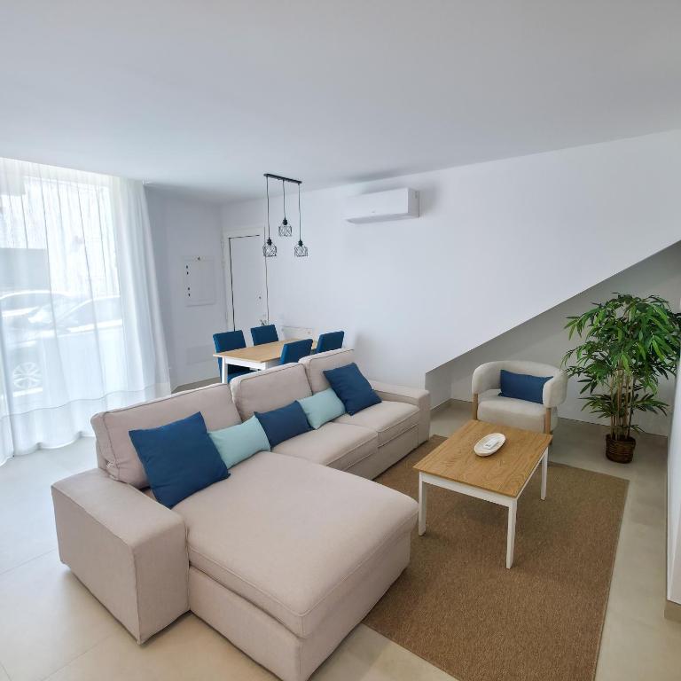 Alisios Home - Near Beach & Private Patio - 2
