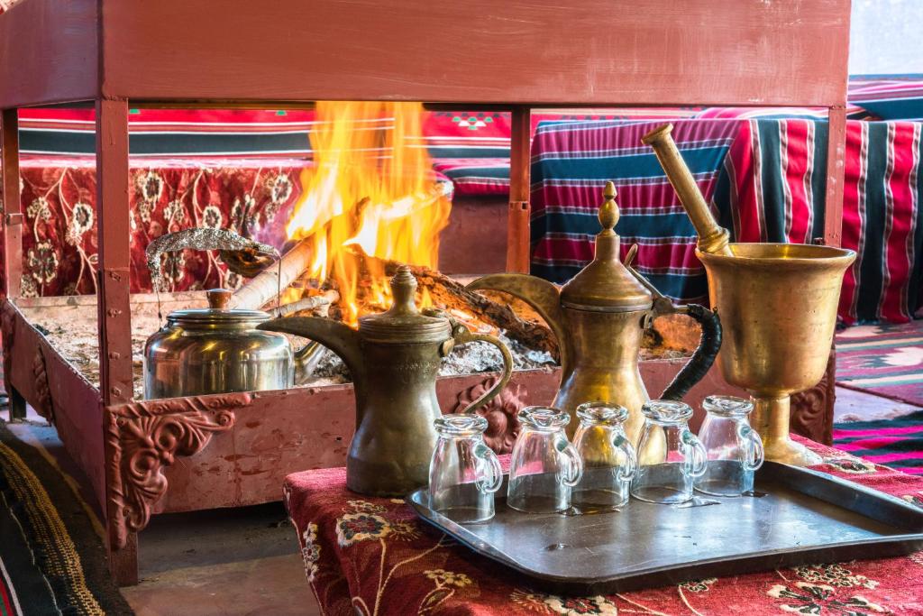 Shared lounge/TV area