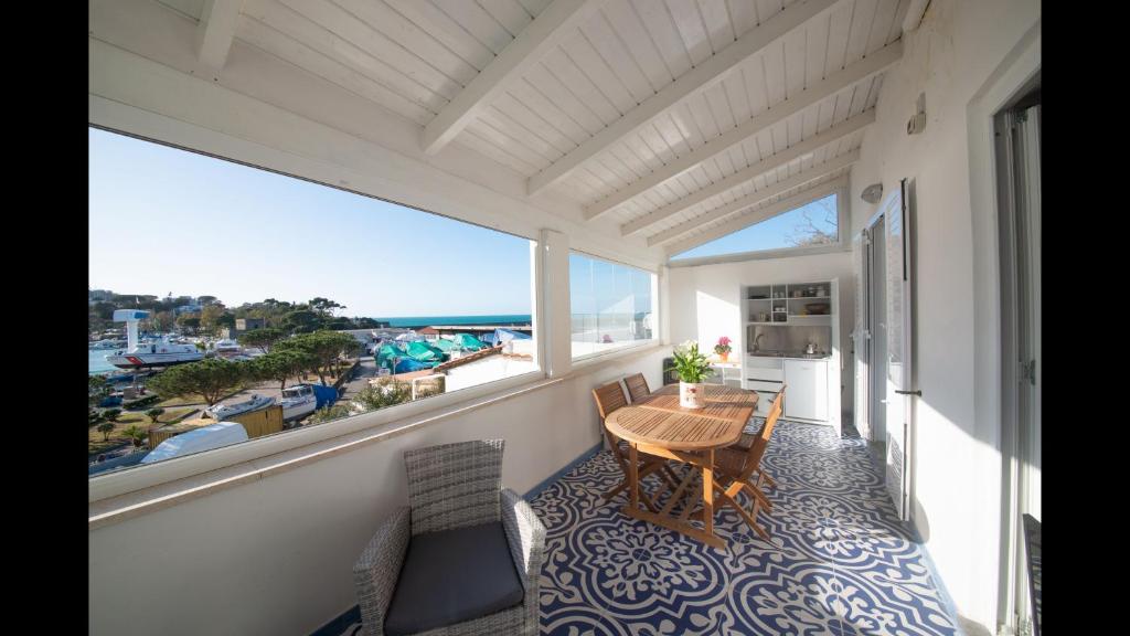 La Casa Sul Porto Ischia - 2