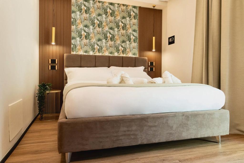 Aura Luxury Suites - 4