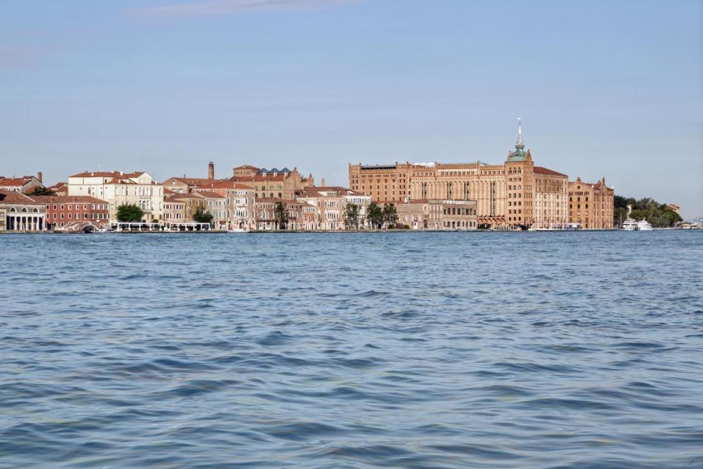 Hilton Molino Stucky Venice - 4