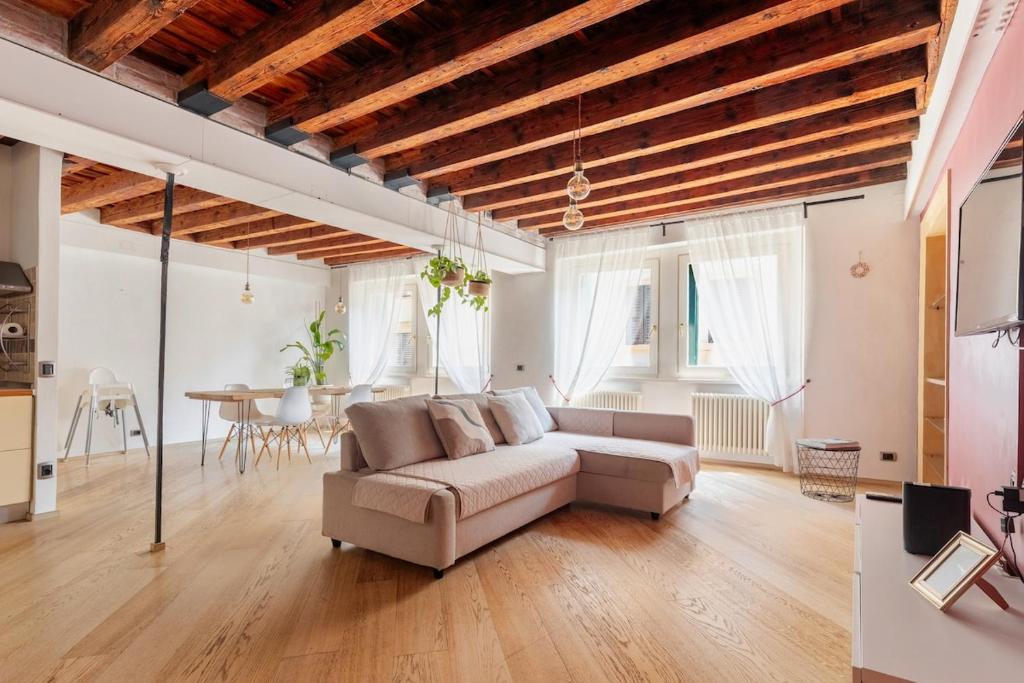 Casa Sgarzarie apartment in old town - 1