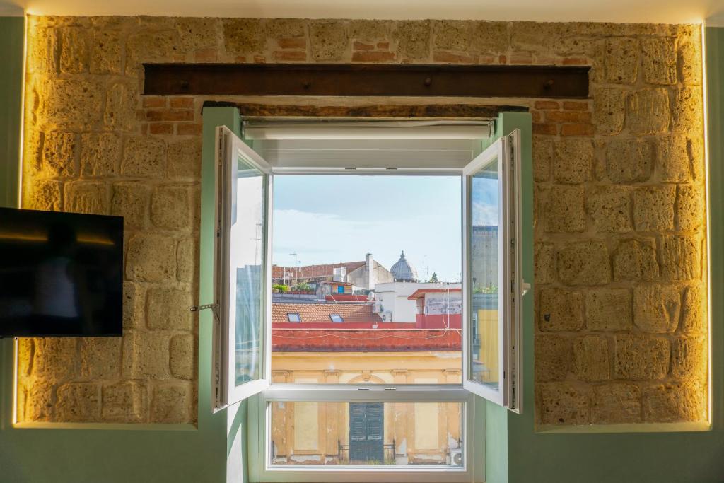 Domus Gianfranco Prestige Suites Napoli - 3