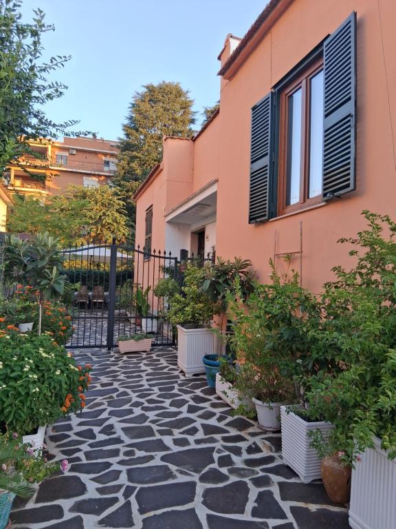 Lemon Garden Home - 3