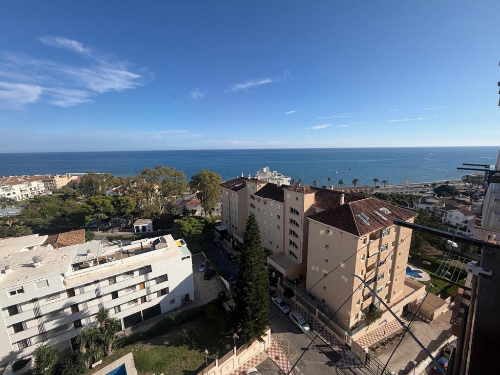 Estudio con vistas frontales al mar y terraza - 4