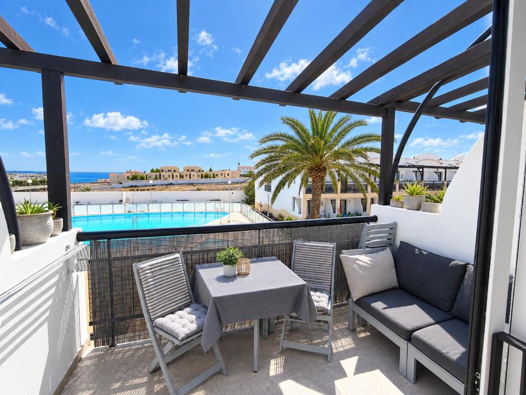 Amaya Ocean View Apartment - 1