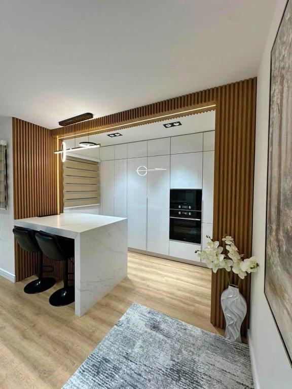 Apartamento de Lujo Moderno y Confort - 4