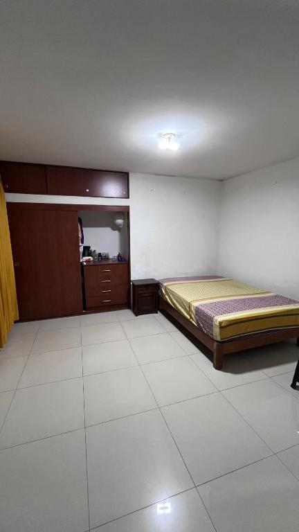 Habitación con baño propio - 1