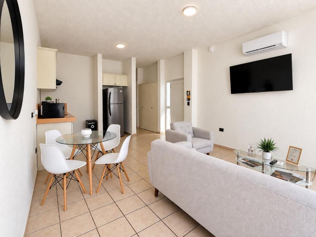 Casa Balandra 2BR home downtown LPZ walk everywhere - 4