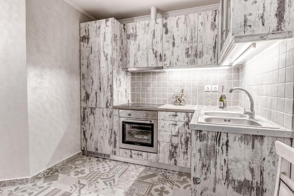 Belone Suite photo