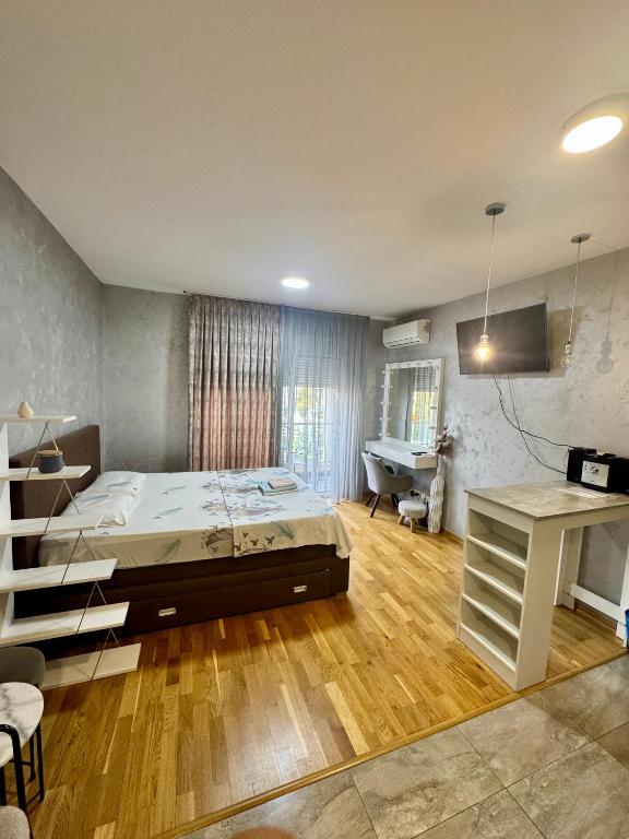 Ljubovic Studio Apartment - 2