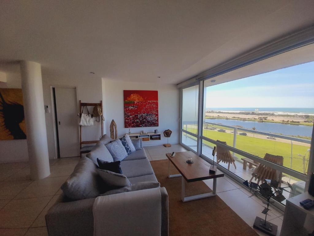 Puente - Departamento Frente al Mar - NO APTO JÓVENES Y RESERVA CON DEPÓSITO - 3