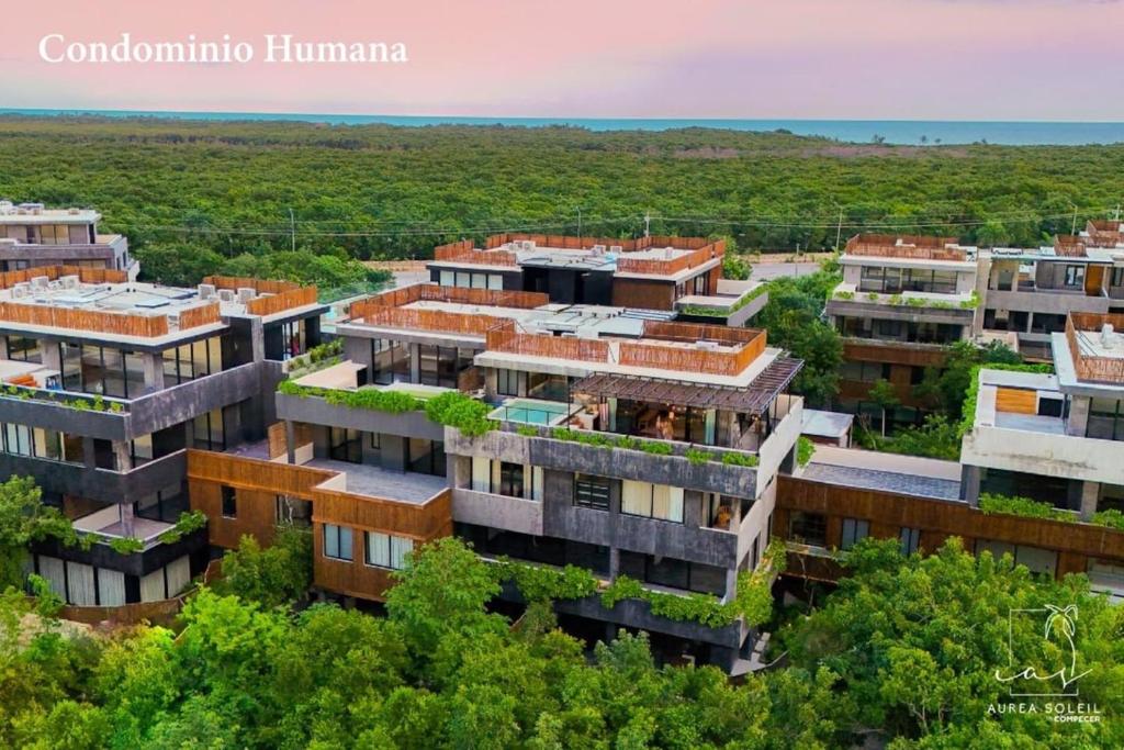 2-Bedroom Luxury Penthouse with Private Pool & Rooftop - 1