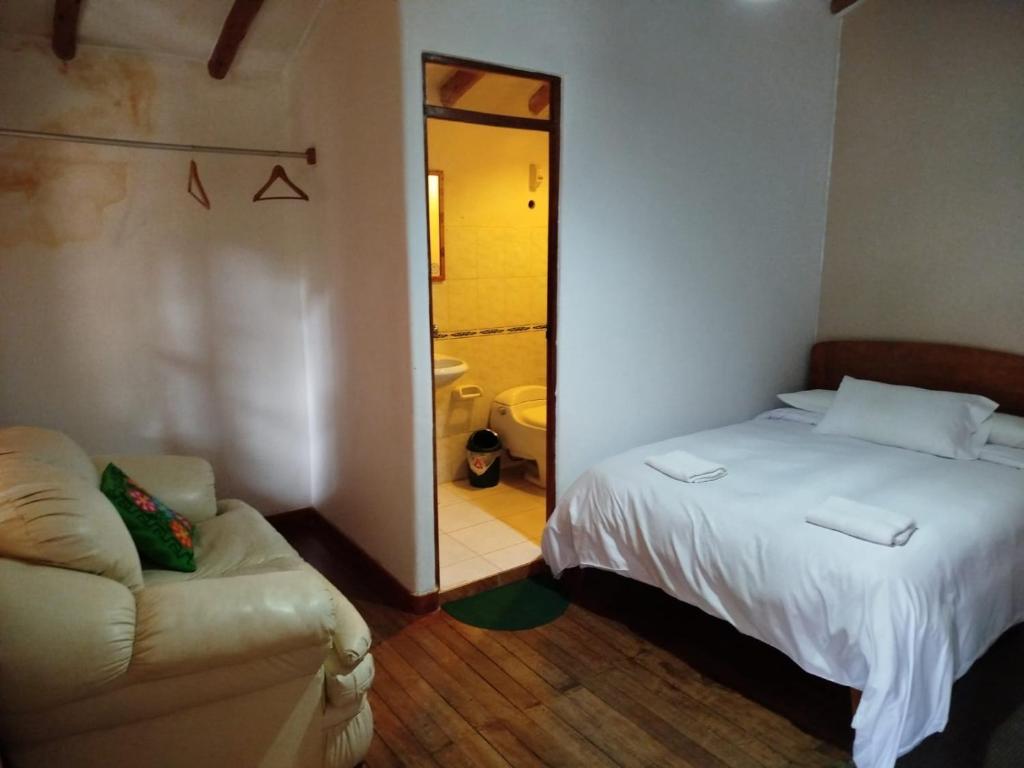 Hostal Urutincuy - 5