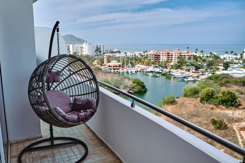 Luxury apartment with pool, ocean view & sky bar - 2