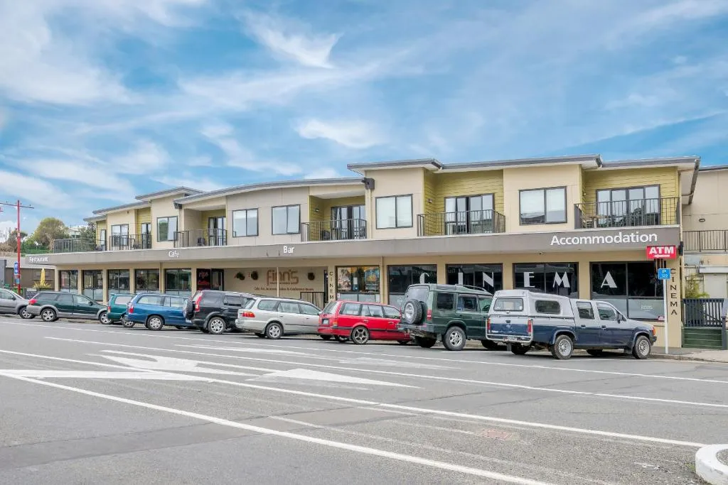Finns Paekakariki, hotel in Paekakariki