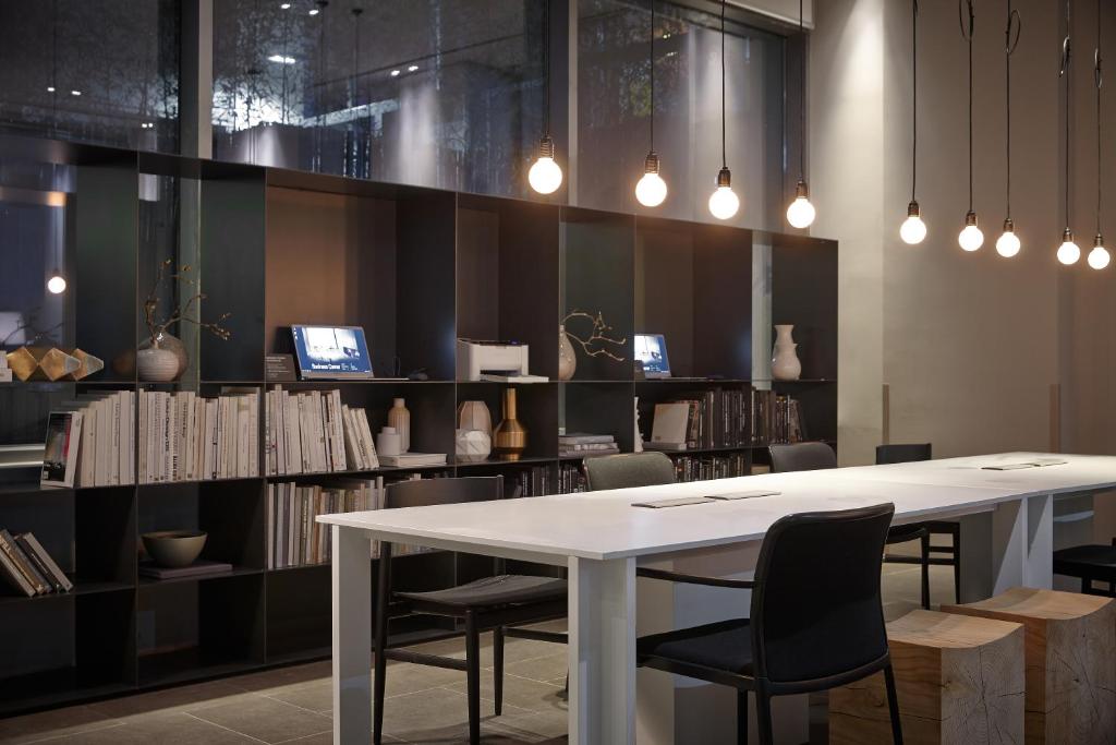 Business center