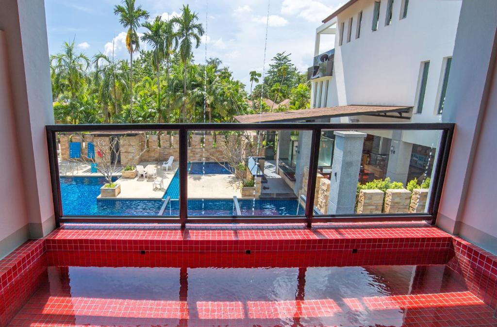 1. 란타 샌드 리조..