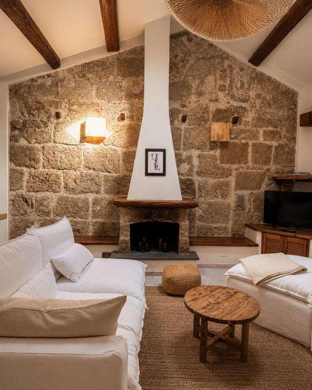 Dimora Ardoino Historic Home in Old Alghero - 1