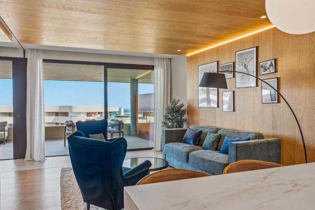 Higuerón Prestige Sea View Residence - 2