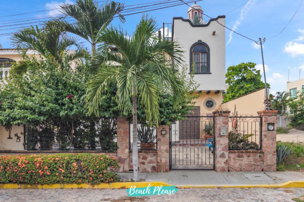 Casa Sandy - Private Golden Zone Villa with Pool - 2