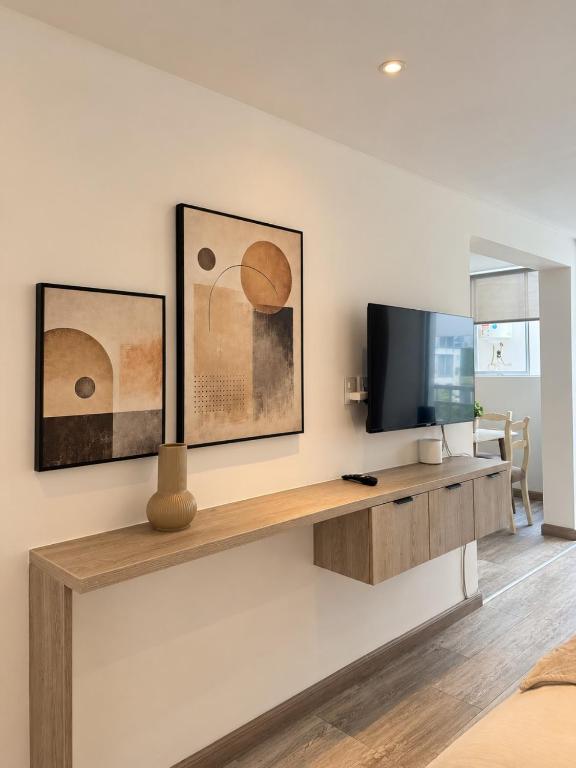 Modern 1 BR Loft in in the financial district - 3