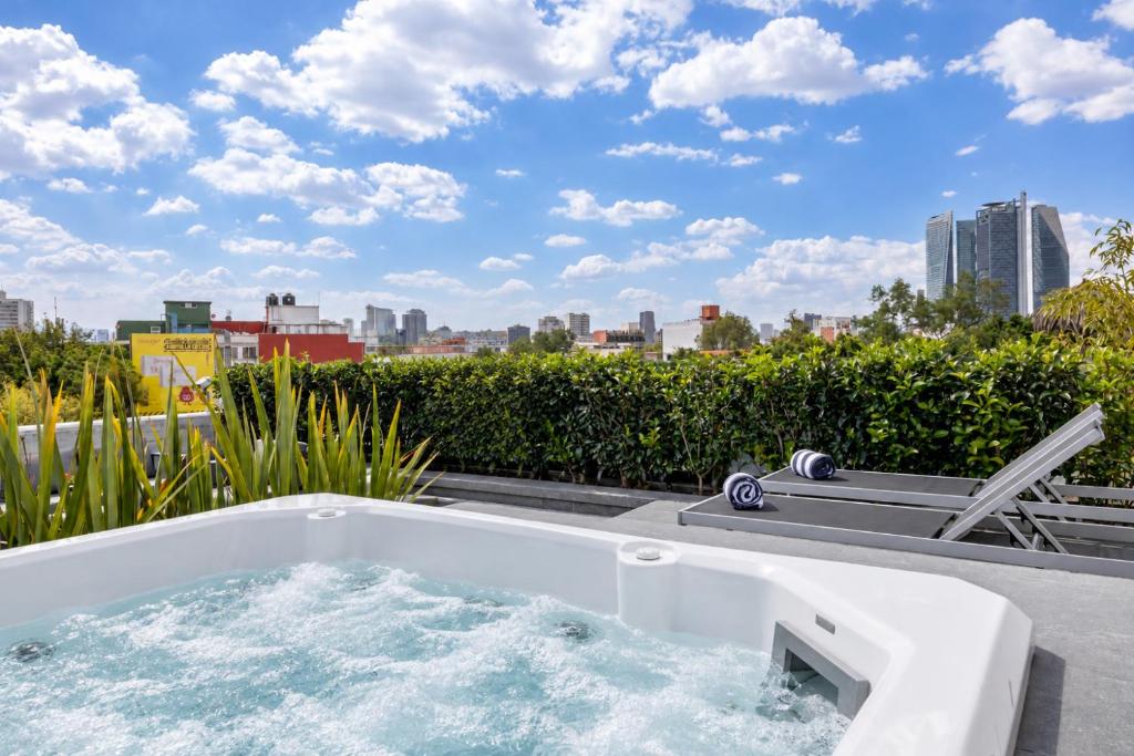 Park Condesa by Capitalia - 2