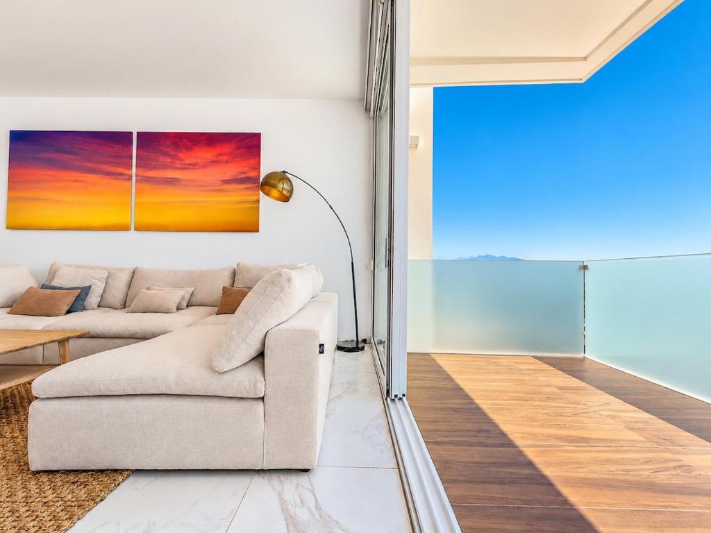 Los Cabos Chic Stay Walk to Beach & Nightlife - 3